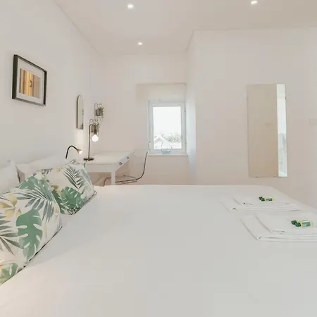 Appartement Typical Joy Duplex By Vacationy